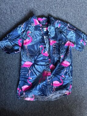 Place Men’s Navy Button-Down Shirt with Bright Pink Flamingo Print